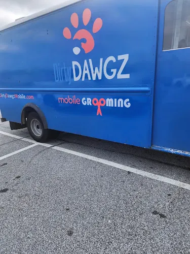 Dirty Dawgz Mobile Grooming LLC - Image 1