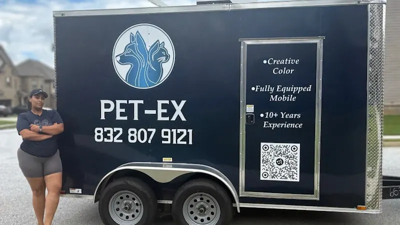Pet-Ex Pets Mobile Grooming - Image 1