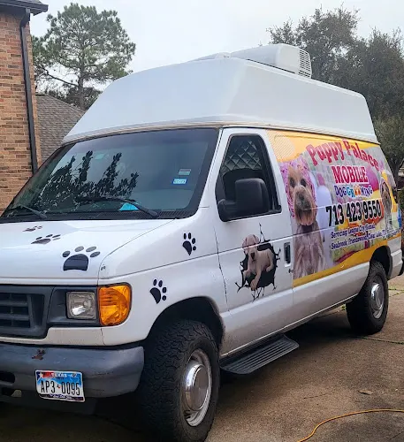 Puppy Palace Mobile Grooming salon in League City, TX
