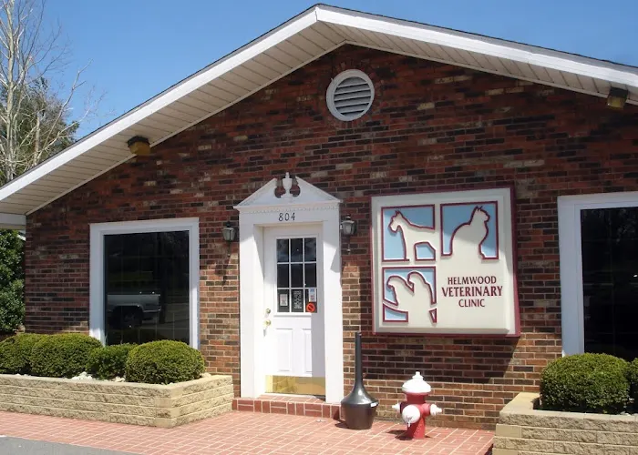 Helmwood Veterinary Clinic in Elizabethtown, KY