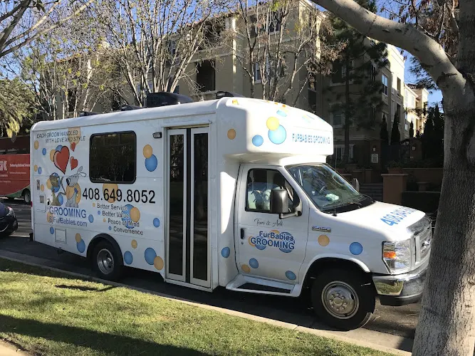 FurBabies Mobile Grooming - Image 1