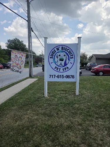 Suds N Biscuits Pet Spa in Dover, PA