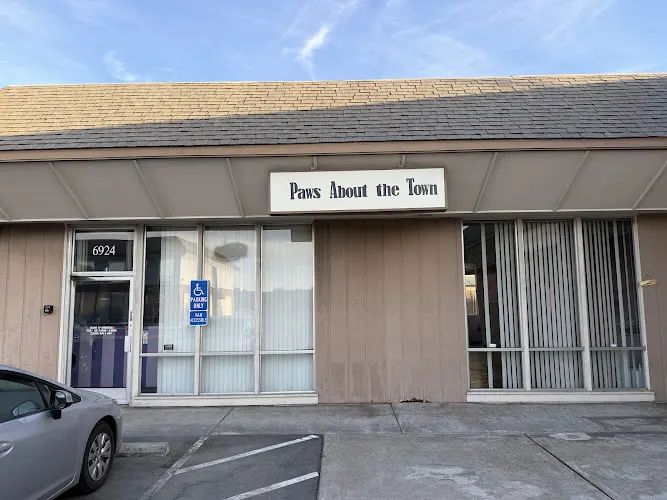 Paws About The Town in Dublin, CA