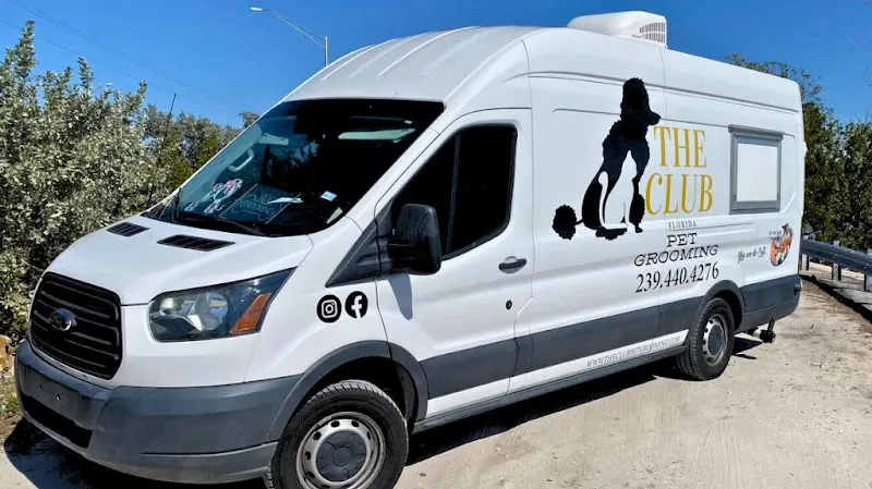 The Club Luxury Mobile Dog Grooming - Image 1