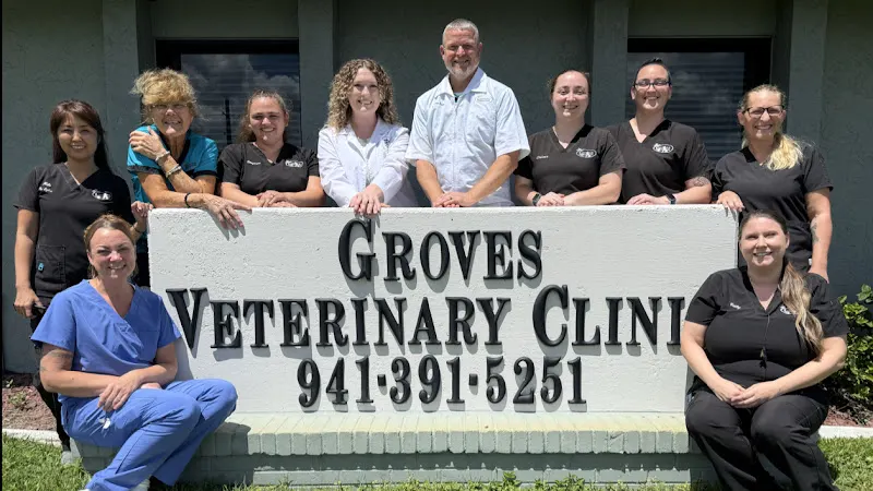Groves Veterinary Clinic - Image 1