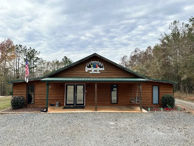 Camp Lazy Paws Pet Resort - Image 1