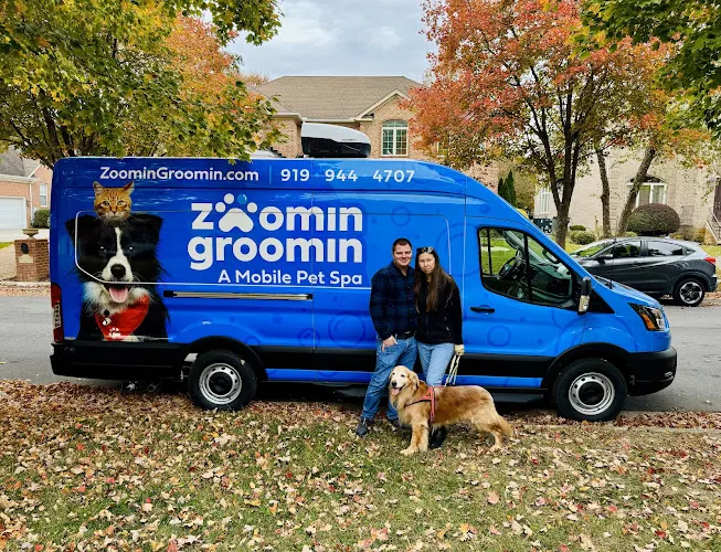 Zoomin Groomin - Image 1