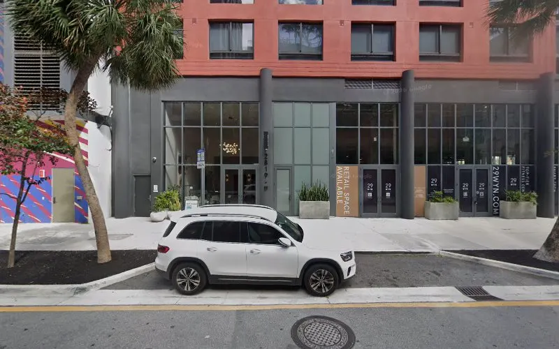 Luxe Pet Care Wynwood - Image 1
