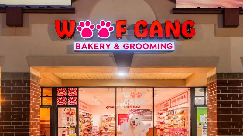 Woof Gang Bakery & Grooming Carol Stream - Image 1