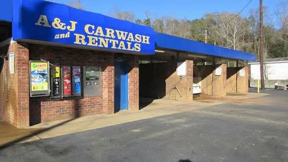 A&J “DIY” Car Wash & BackYard Dog Wash. - Image 1