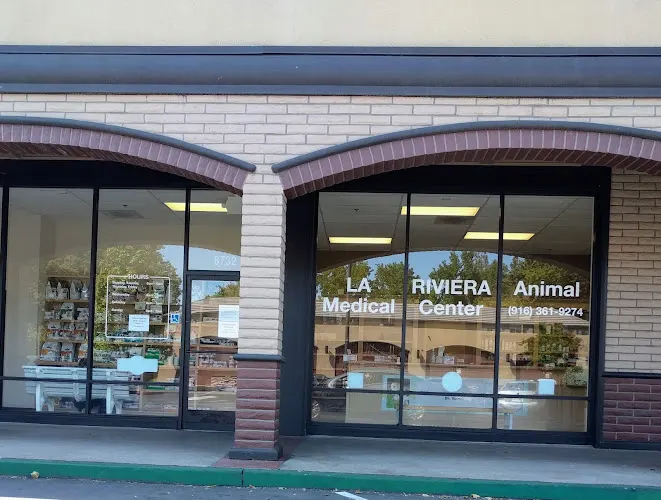 VCA La Riviera Animal Medical Center - Image 1