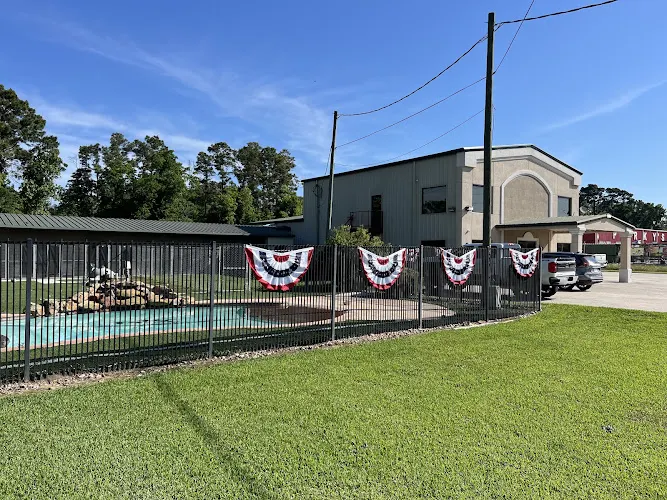 Dog's Day Inn Pet Resort - Image 1