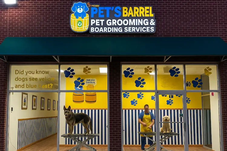 Pets Barrel - Pet Grooming, Boarding & Day Care / Peluquería y Hotel Canino - Image 1