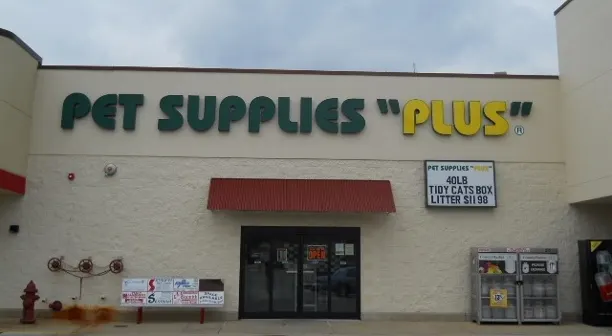 Pet Supplies Plus Pekin - Image 1