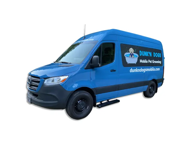 Dunk'n Dogs Mobile Pet Grooming - Image 1
