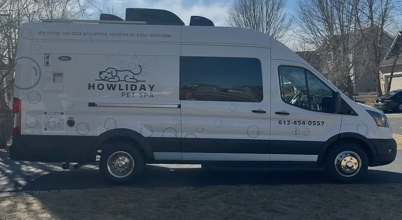 Howliday Pet Spa Mobile Pet Grooming - Image 1