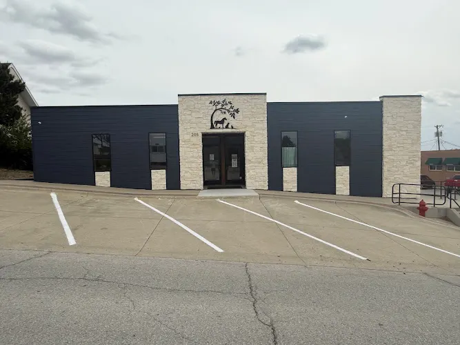 Woodland Animal Hospital Springfield - Image 1