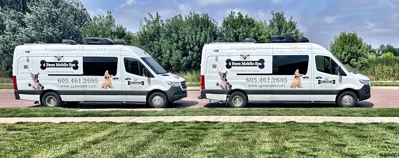 4 Pawz Mobile Spa - Image 1