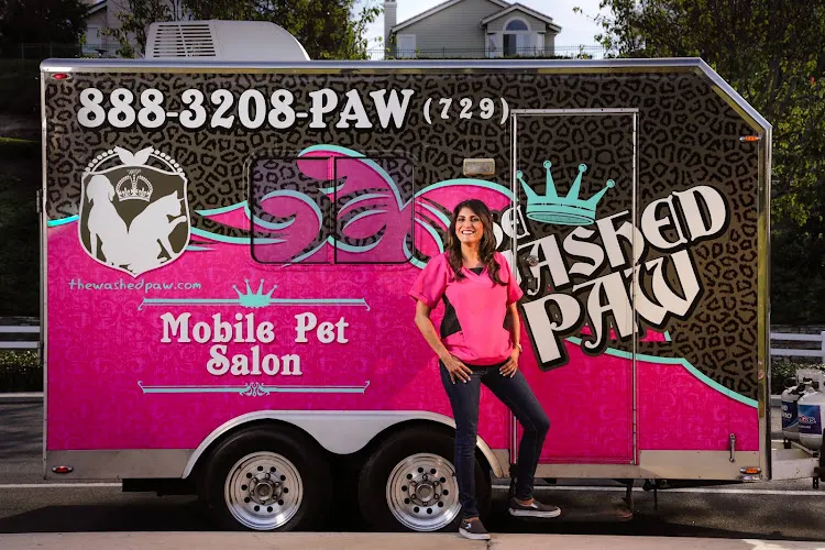 The Washed Paw - Mobile Pet Groomer - Image 1