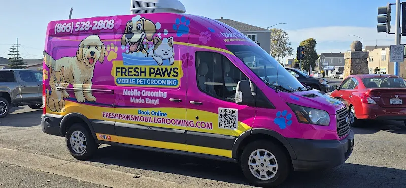 Fresh Paws Mobile Pet Grooming - Image 1