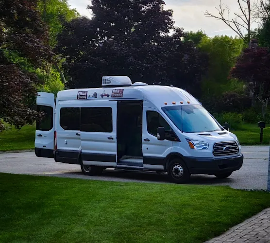 Red Rover Mobile Grooming - Image 1