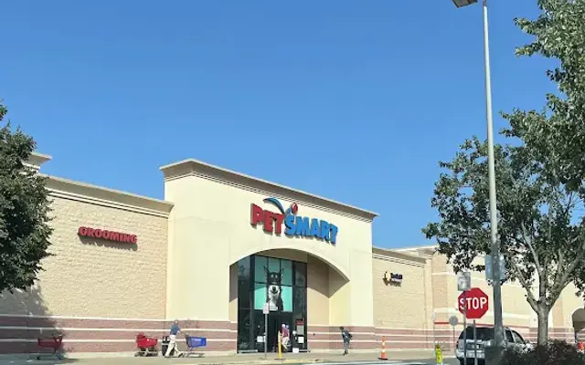 PetSmart in Falls Church, VA
