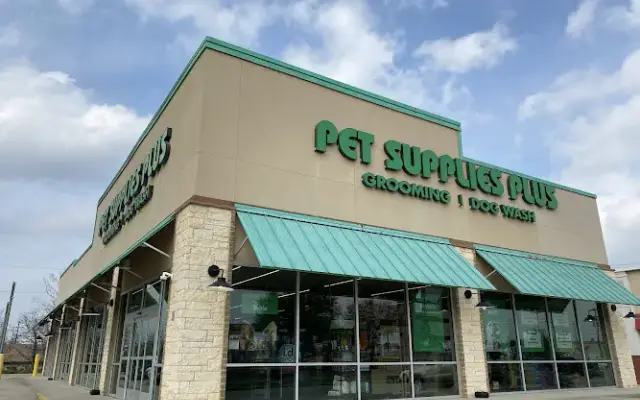 Pet Supplies Plus Buda in Buda, TX