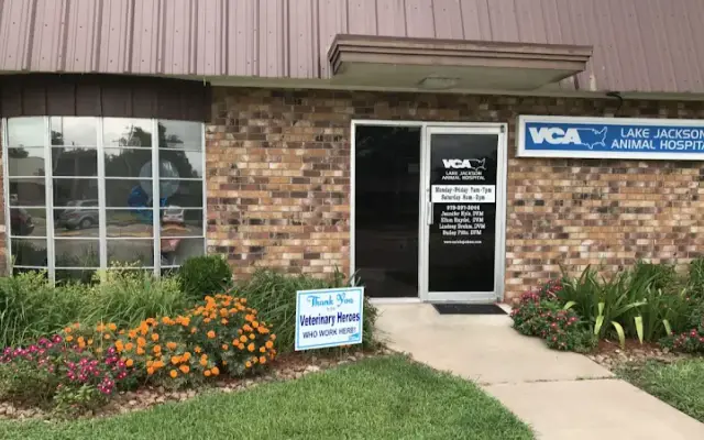 VCA Lake Jackson Animal Hospital in Lake Jackson, TX