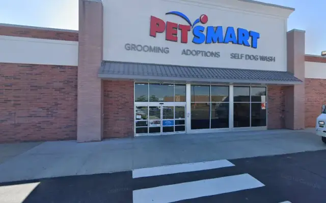 PetSmart Grooming in Howell, MI