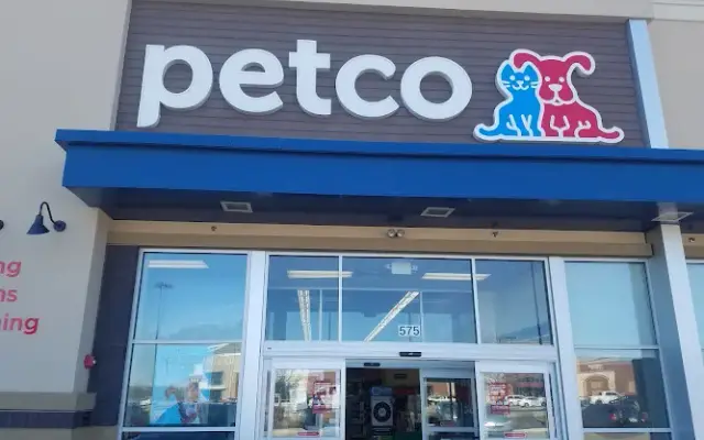 Petco in Crescent Springs, KY