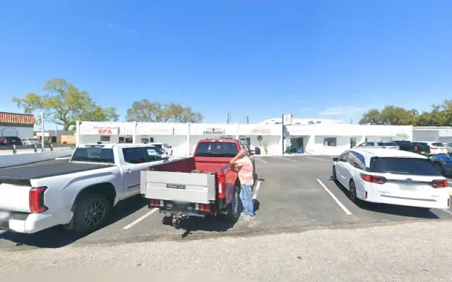 Fannie's Pet Grooming in Sarasota, FL