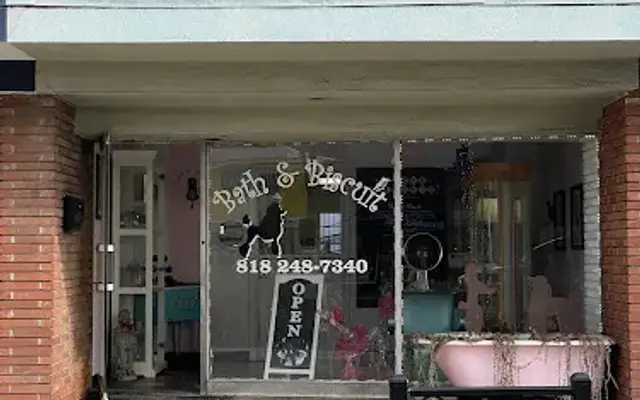 Bath & Biscuit in Montrose, CA