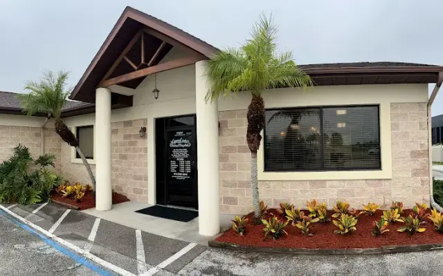 VCA Cypress Creek Animal Hospital in Lutz, FL