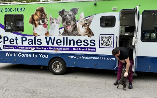 Pet Pals Wellness in Miami, FL