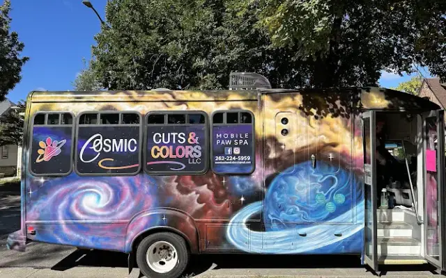 Cosmic Cuts & Colors in Milwaukee, WI