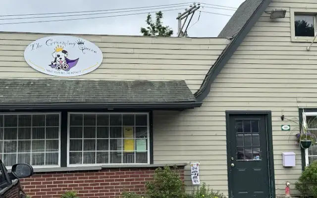The Grooming Queen of Milford in Milford, PA