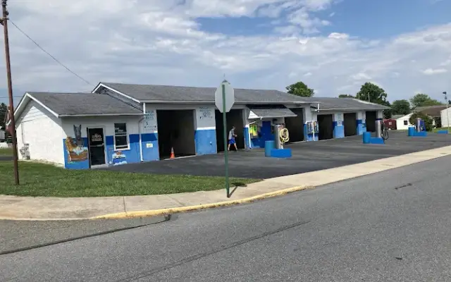 Stowe Car / Pet Wash in Stowe, PA