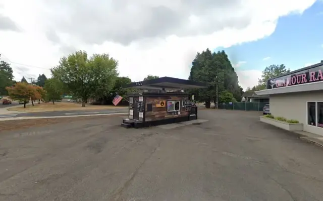 Heads & Tails Grooming Salon in Estacada, OR