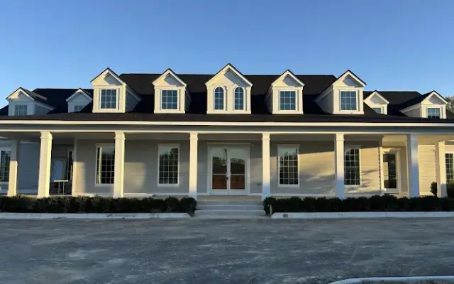 Animal Hospital Maple Orchard in West Bloomfield Township, MI