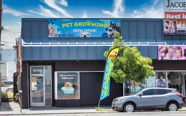 Palacios Pet Grooming in Reseda, CA