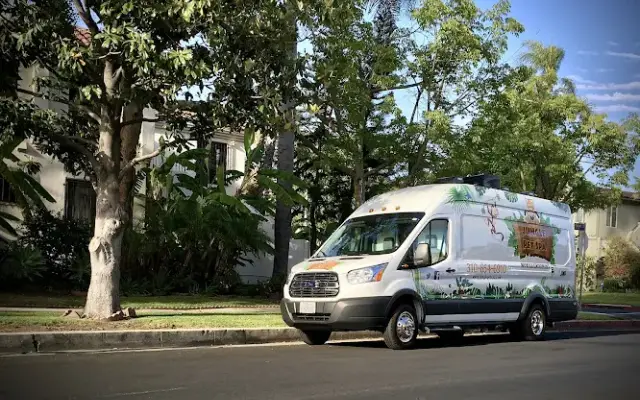 Jungle Pet Spa Mobile Pet Grooming Los Angeles in Beverly Hills, CA
