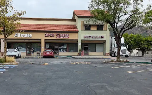 Pet Salon in Walnut, CA