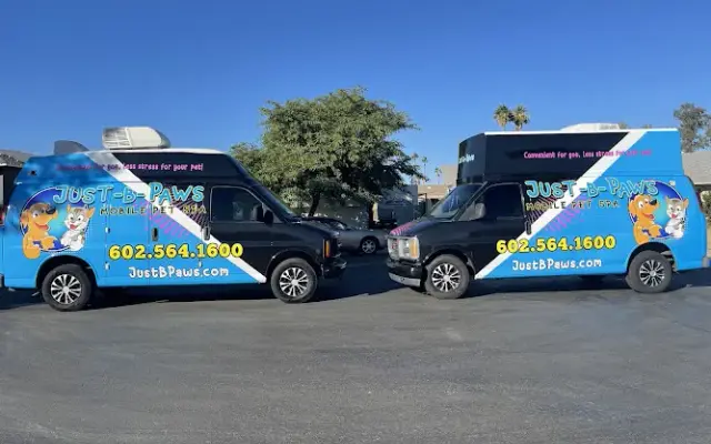 Just B Paws in Phoenix, AZ
