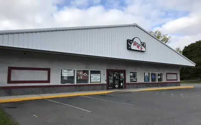 Pet Supplies Plus Pen Argyl in Pen Argyl, PA