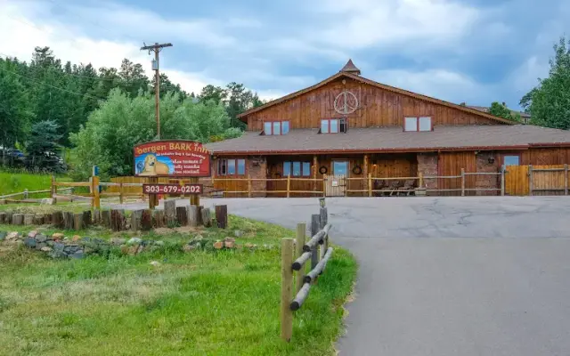 Bergen Bark Inn in Evergreen, CO