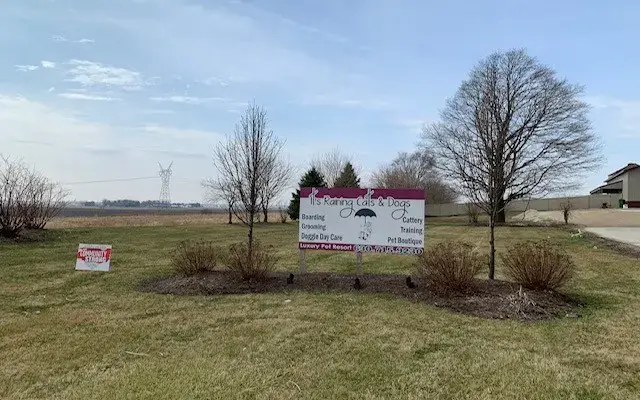 It's Raining Cats & Dogs Luxury Pet Resort in Sugar Grove, IL