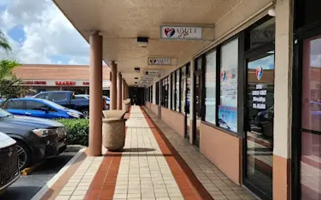 PETgrove Bird shop in Miami, FL