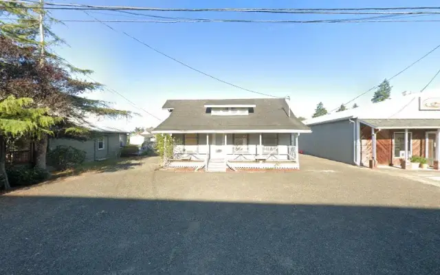 Puppy's Love Pet Grooming in Florence, OR