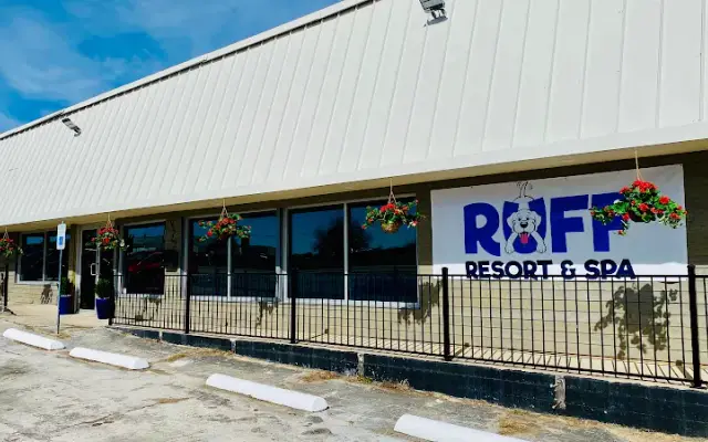 Ruff Resort & Spa in Fort Worth, TX