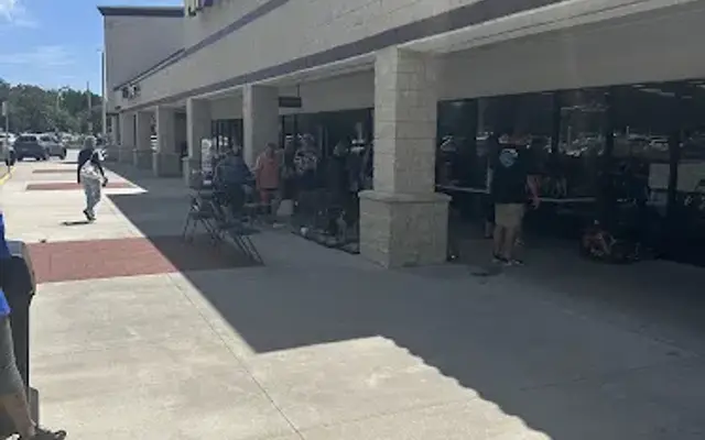 Pet Supermarket in New Smyrna Beach, FL